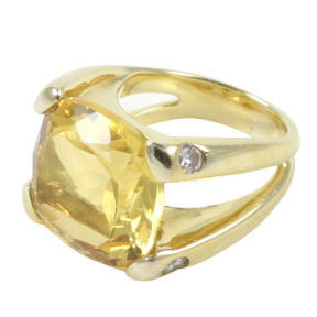 18kt Yellow Gold Large Cushion Ring with Citrine and Diamond