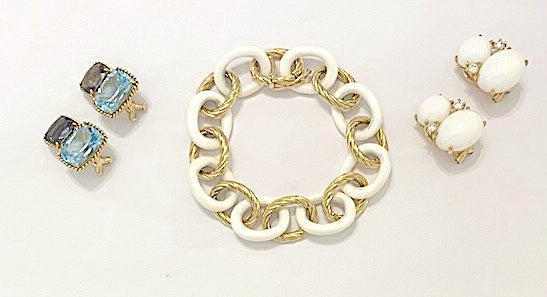 Elegant Alternating Yellow Gold Twist and White Jade Link Bracelet