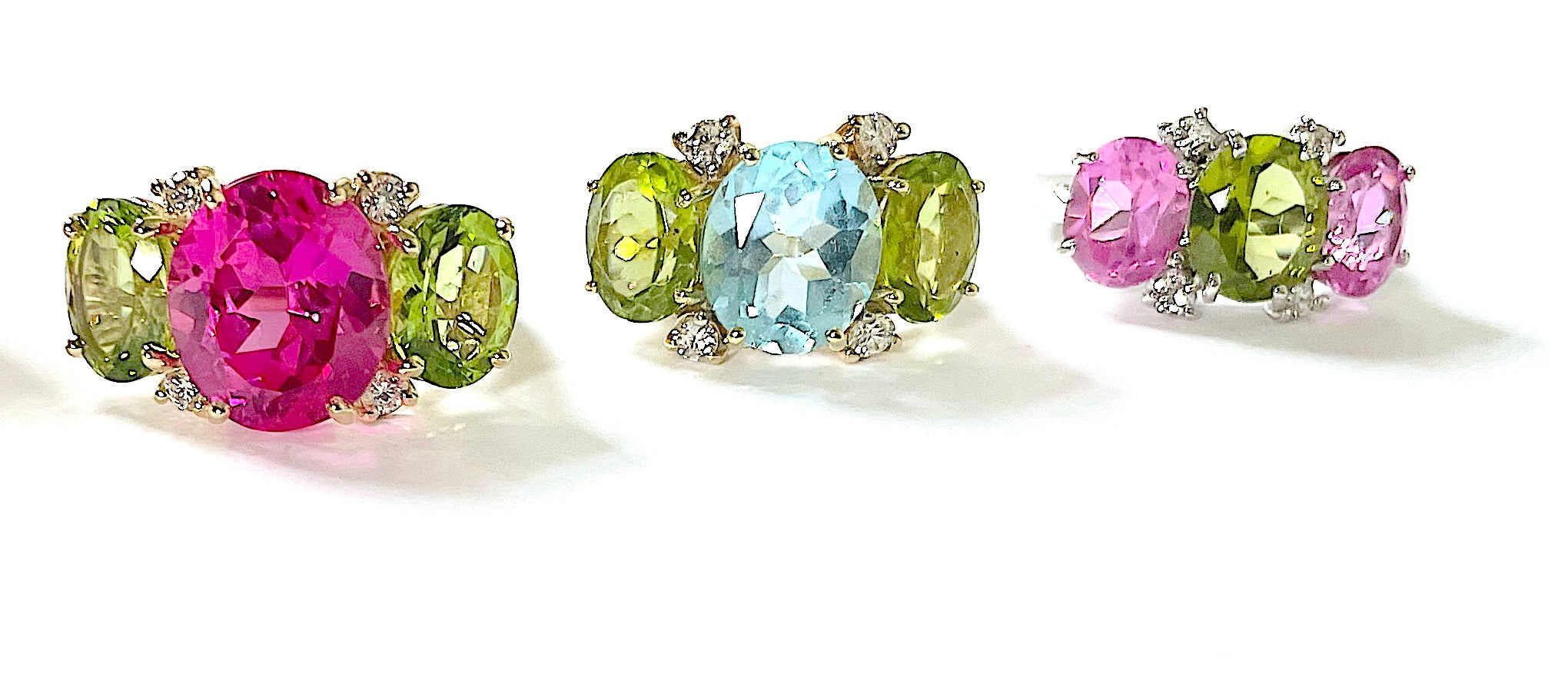 Medium 18 Karat Yellow Gold GUM DROP™  Ring with Peridot and Blue Topaz - Without Diamonds