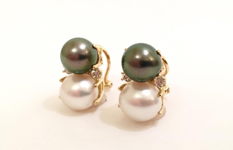 18Karat Medium GUM DROP™ Earrings with Pearls and Diamonds